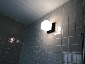 中川区の戸建住宅にて浴室灯の取替電気工事